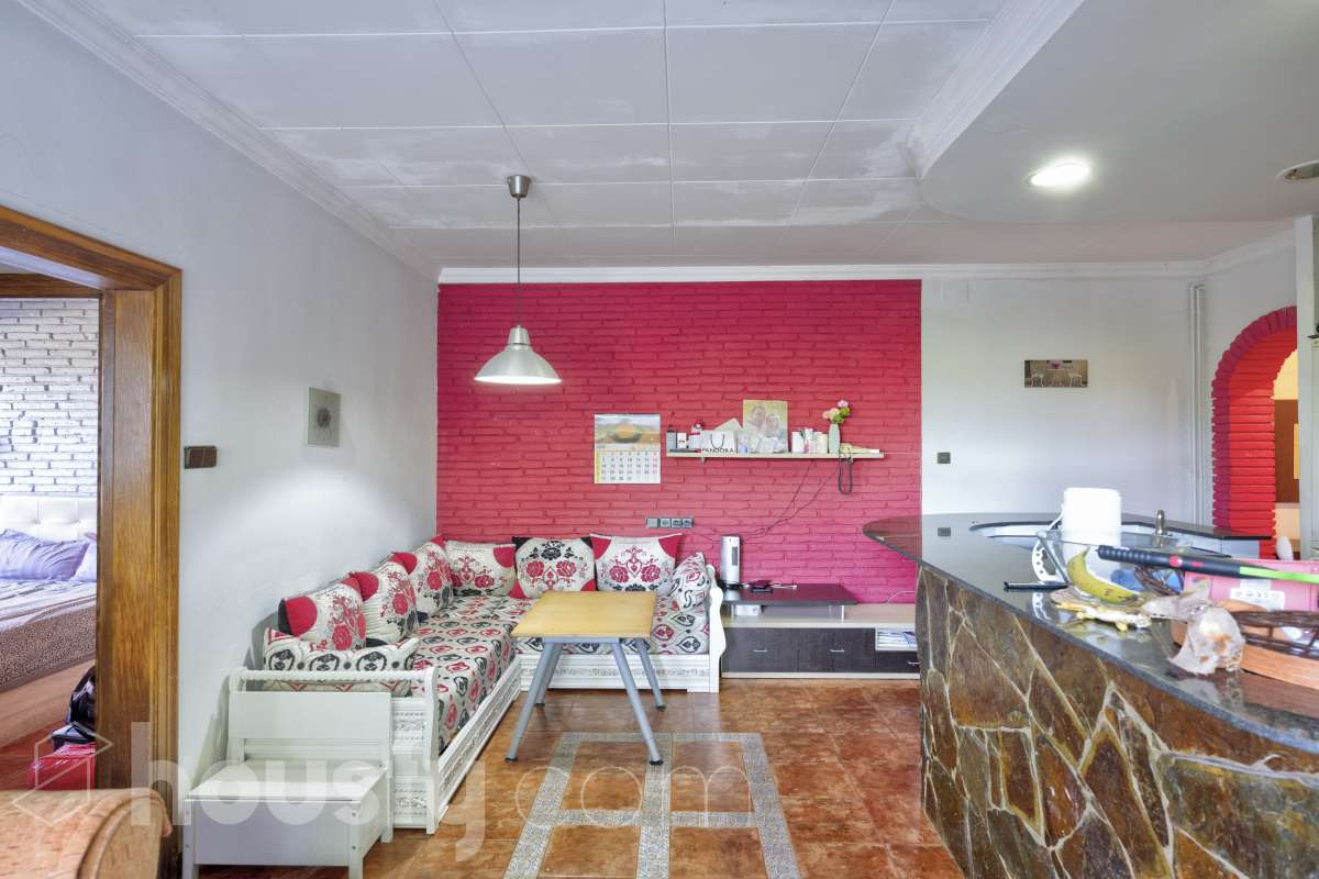 Bajo en venta en Carrer Antoni Sedó,  Rubí-1