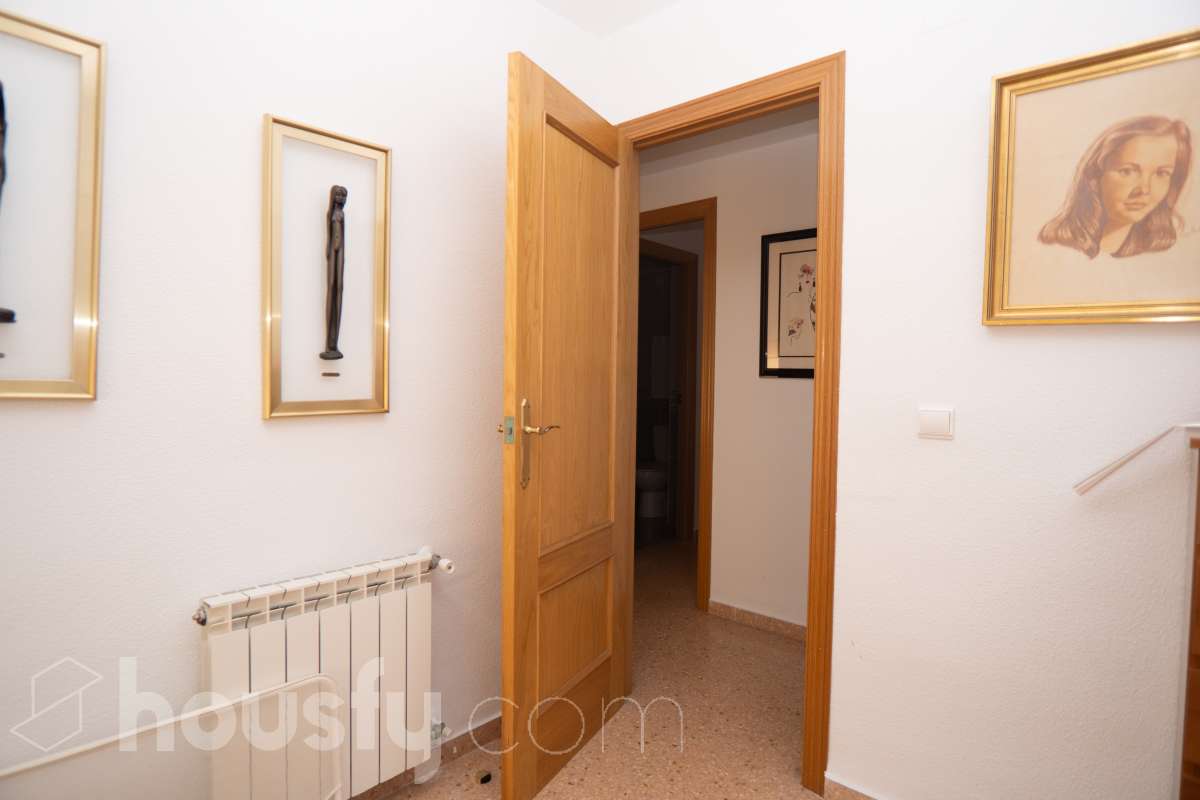 Piso en venta en AV OVIEDO, Playa de San Juan-El Cabo, Alicante / Alacant-1
