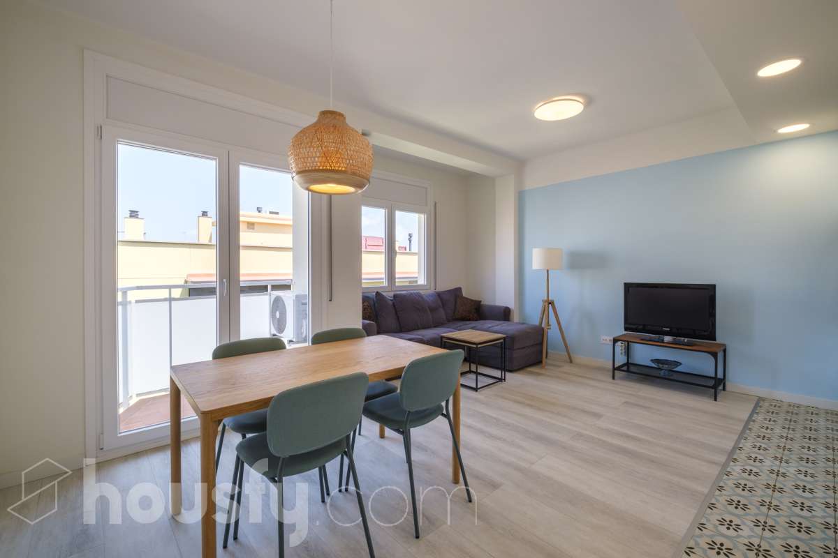 Piso en venta en Carrer del Segle XX, Horta Guinardó, Barcelona-0