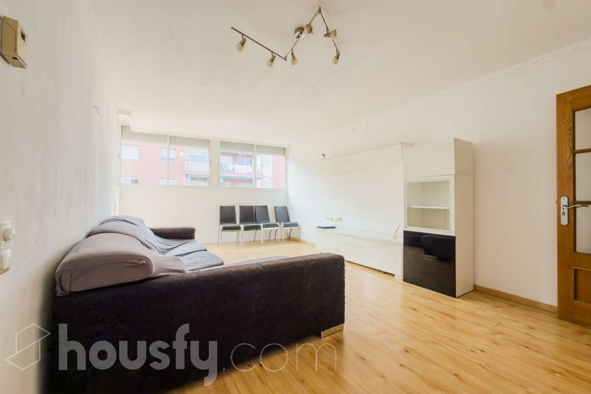 Piso en venta en Avinguda de la Generalitat,  Santa Coloma de Gramenet-2