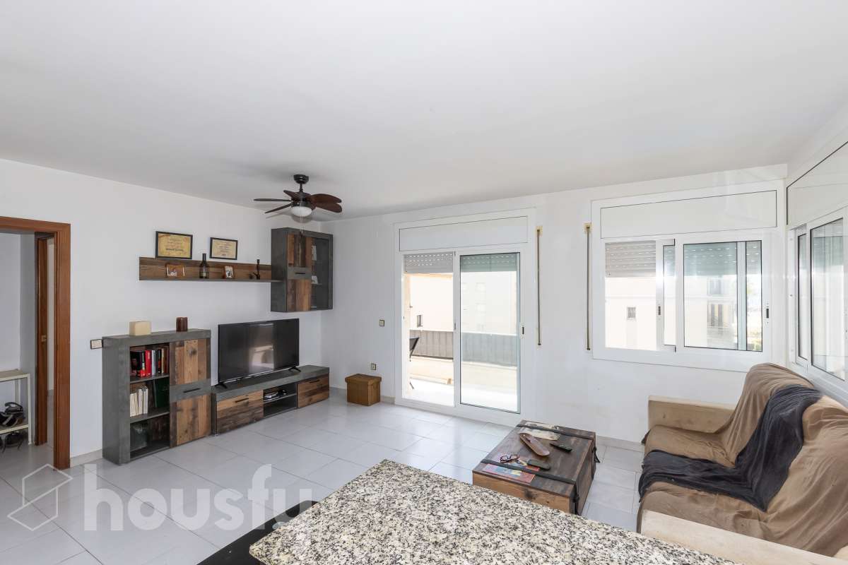 Piso en venta en Av. Tarragona,  Cunit-0
