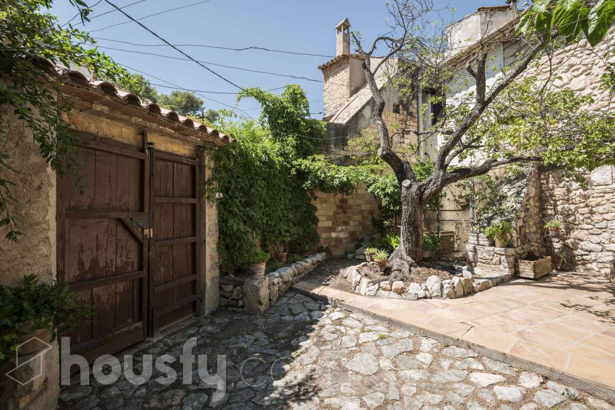 Casa en venta en Carrer Major,  Canyelles-3