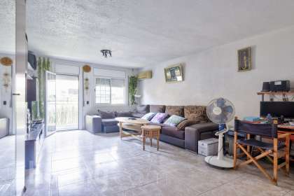 Piso en venta en Carrer d'Itàlia, Estació de França - Estació del Nord, Mollet del Vallès-0