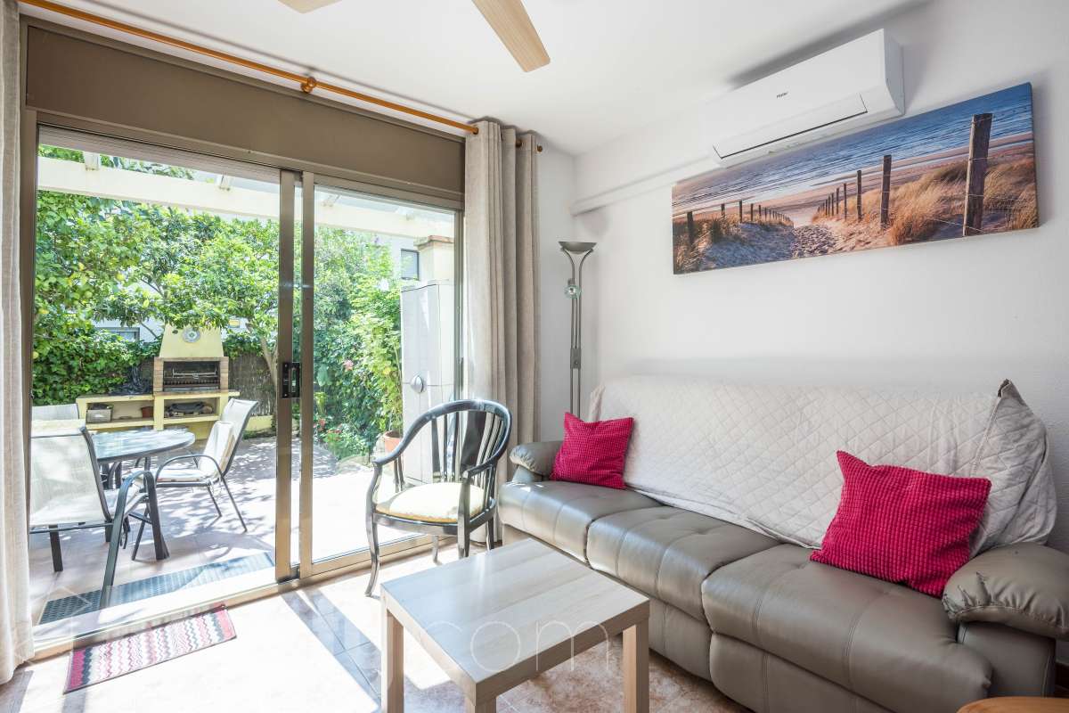 Casa en venta en Carrer de l´Àncora,  Torredembarra-1