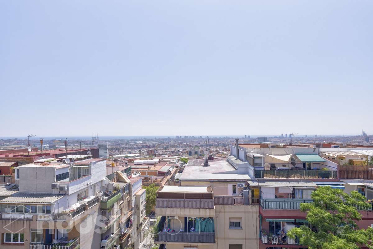 Piso en venta en Carrer de la Mina de la Ciutat, Nou Barris, Barcelona-3