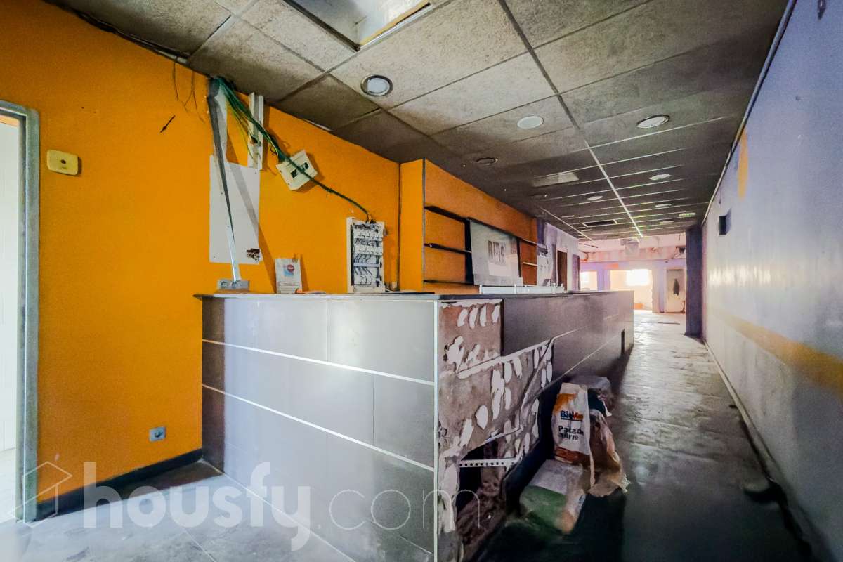 Local en venta en Carrer Coll i Pujol,  Badalona-2
