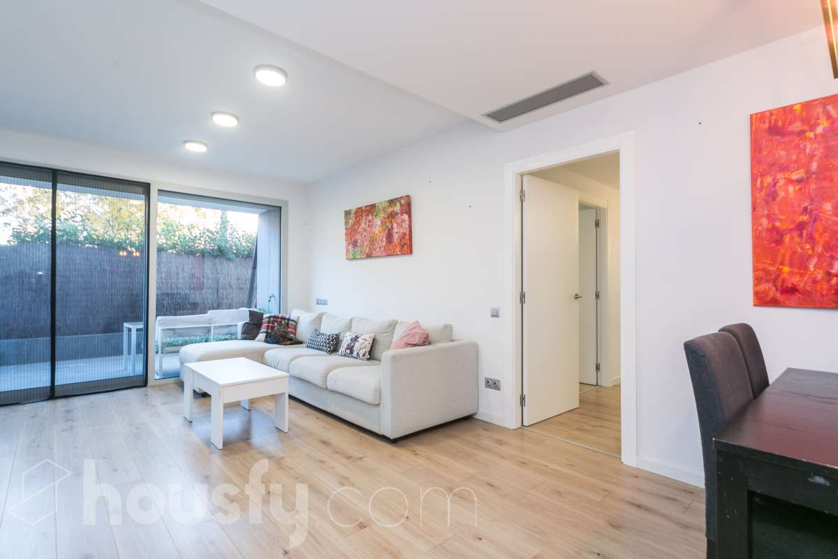 Piso en venta en Passeig del Regne Unit,  Sabadell-2