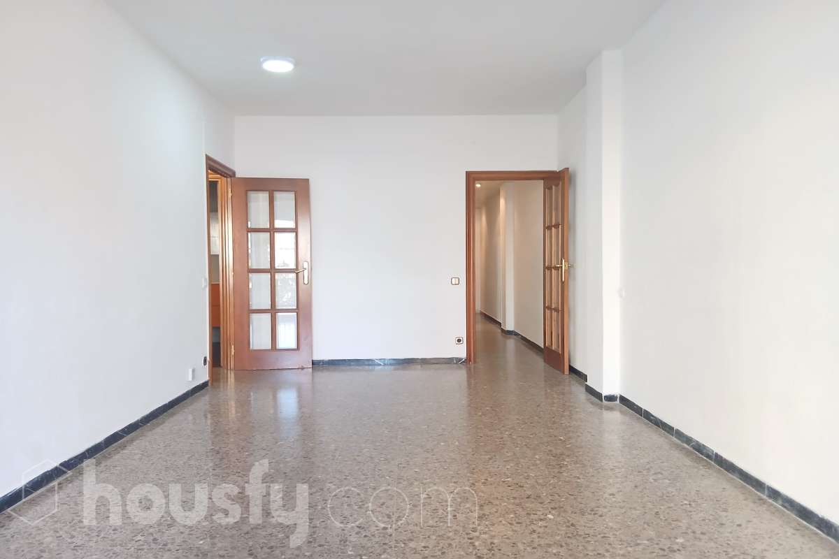 Piso en alquiler en Carrer de Pujades, Sant Martí, Barcelona-1