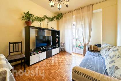 Piso en Calle de José Villena