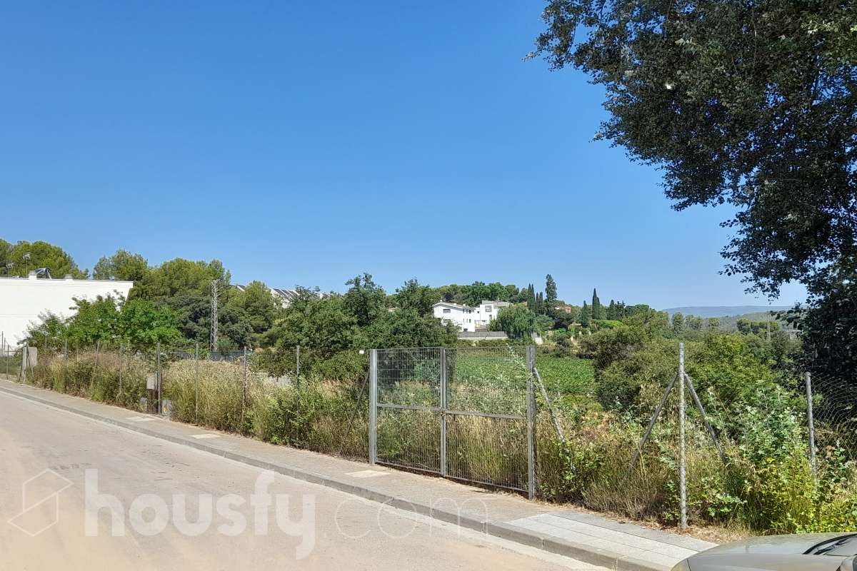 Solar en venta en BO Serra - Pla De,  Pacs del Penedès-3