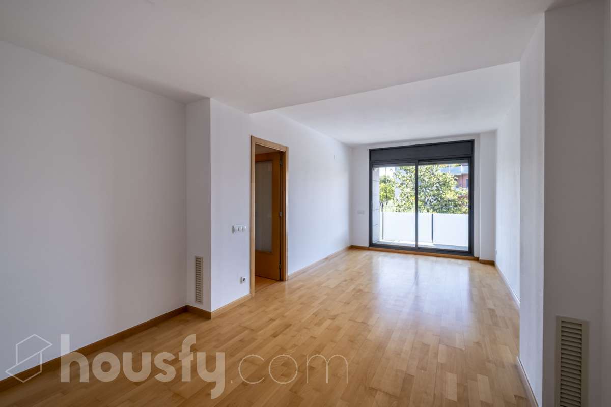Piso en venta en CL CLEMENTINA ARDERIU,  Sant Cugat del Vallès-2