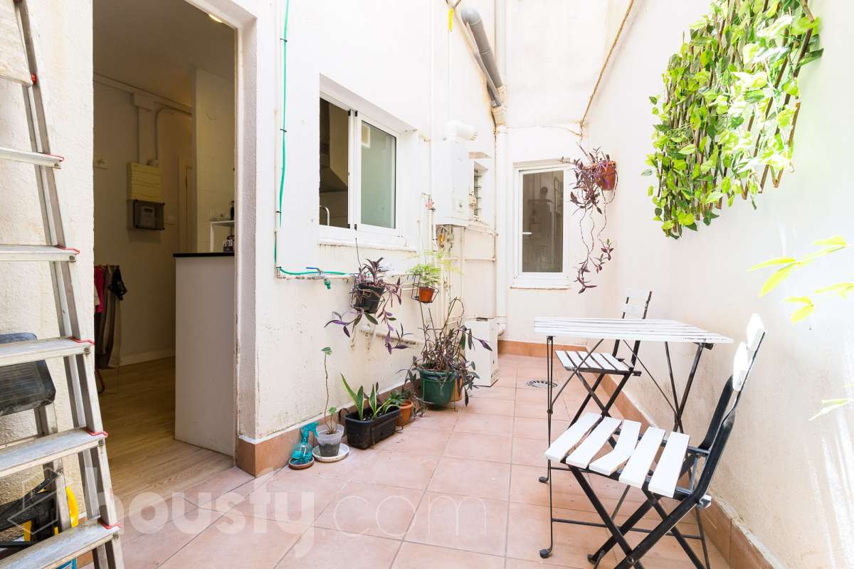 Bajo en venta en CL MORATIN, Horta Guinardó, Barcelona-2