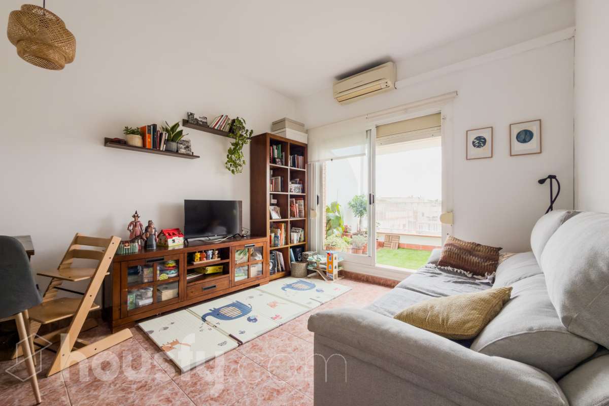 Piso en venta en CL COMTE D URGELL, Eixample, Barcelona-1
