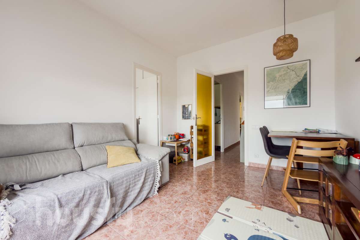 Piso en venta en CL COMTE D URGELL, Eixample, Barcelona-3