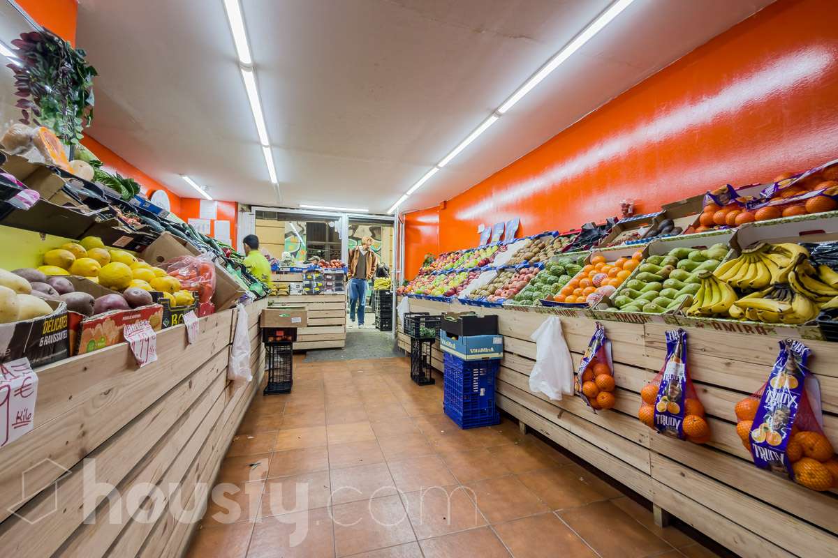 Local en venta en CL FERLANDINA, Ciutat Vella, Barcelona-1