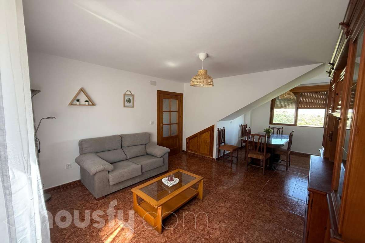 Casa en alquiler en Calle Juan Ramón Jiménez,  El Pinar-0