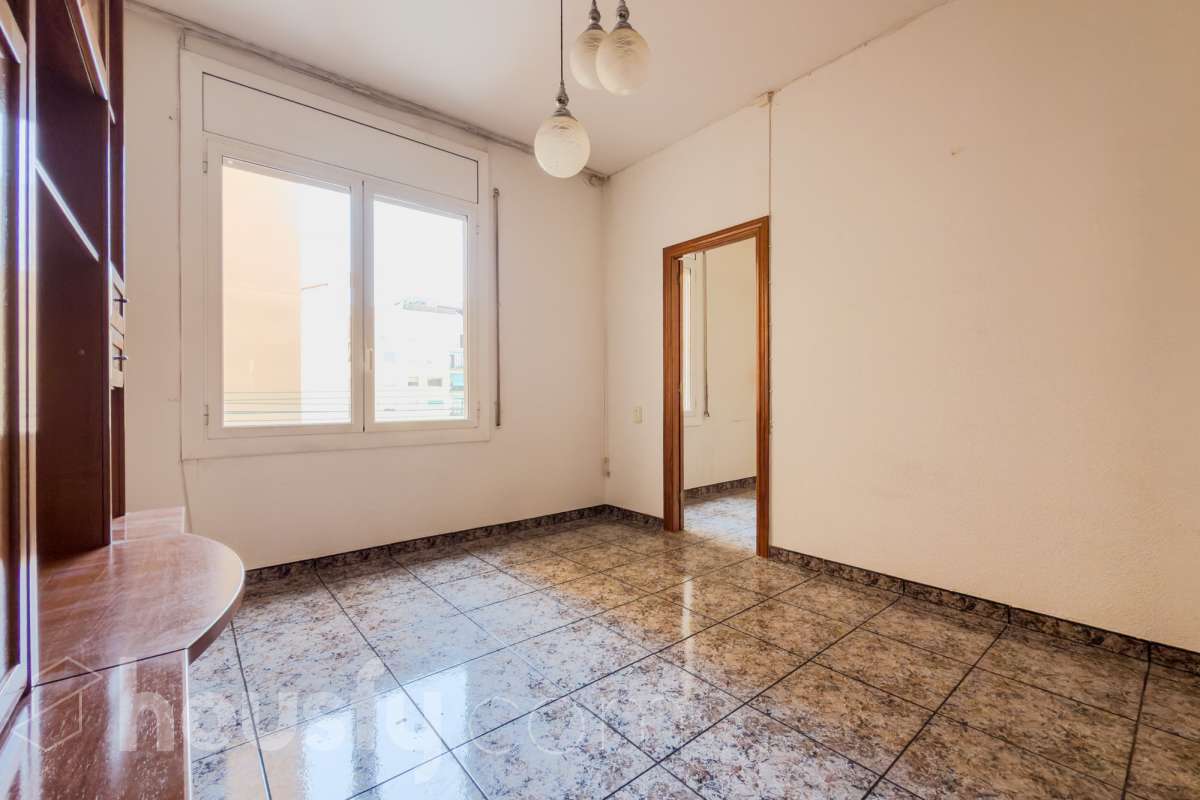 Piso en venta en CL TAULAT, Sant Martí, Barcelona-1