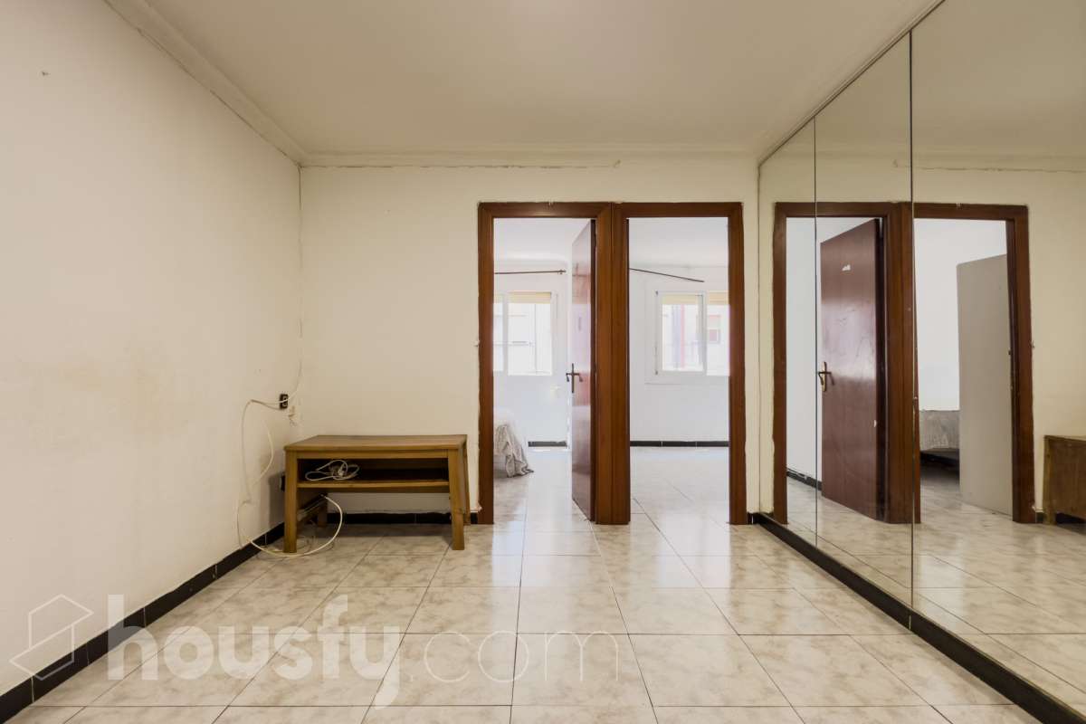 Piso en venta en Calle Natzaret,  Badalona-1