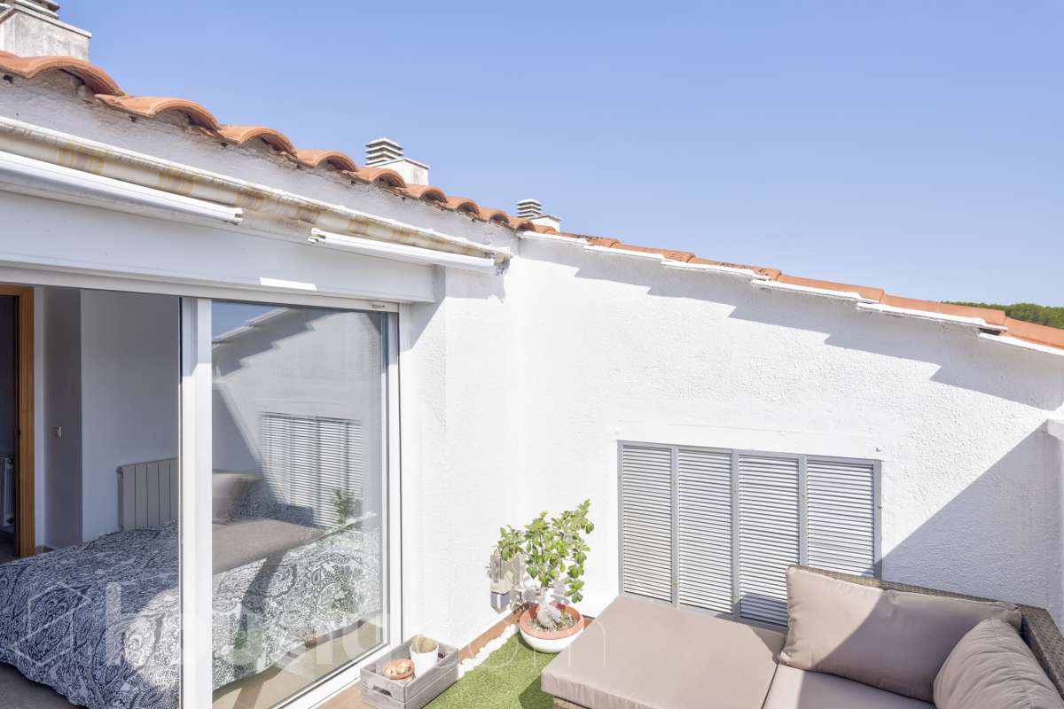 Dúplex en venta en Carrer de Màlaga,  Rubí-3