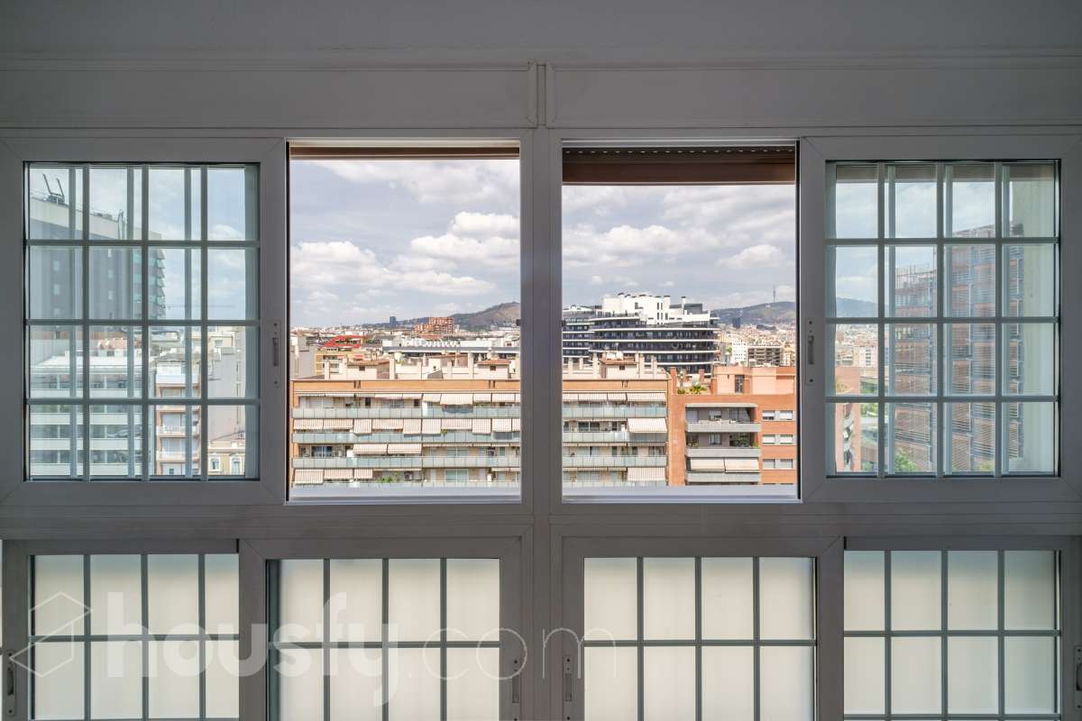 Piso en venta en Gran Via de les Corts Catalanes, Sants-Montjuïc, Barcelona-3