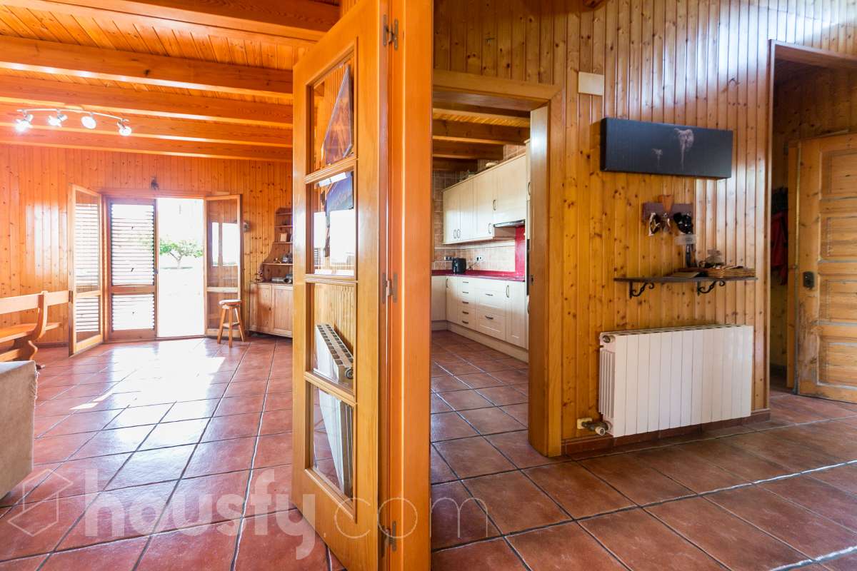 Casa en venta en Carrer de la Plaça,  Piera-1