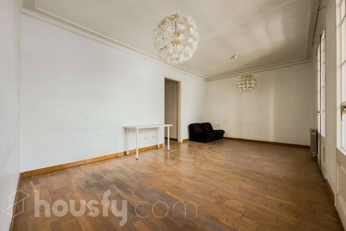 Piso en venta en Carrer de Puigmartí, Gràcia, Barcelona-1