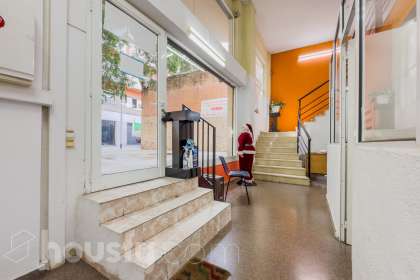 Local en venta en Travessera de les Corts, La Maternitat i Sant Ramon, Barcelona-0