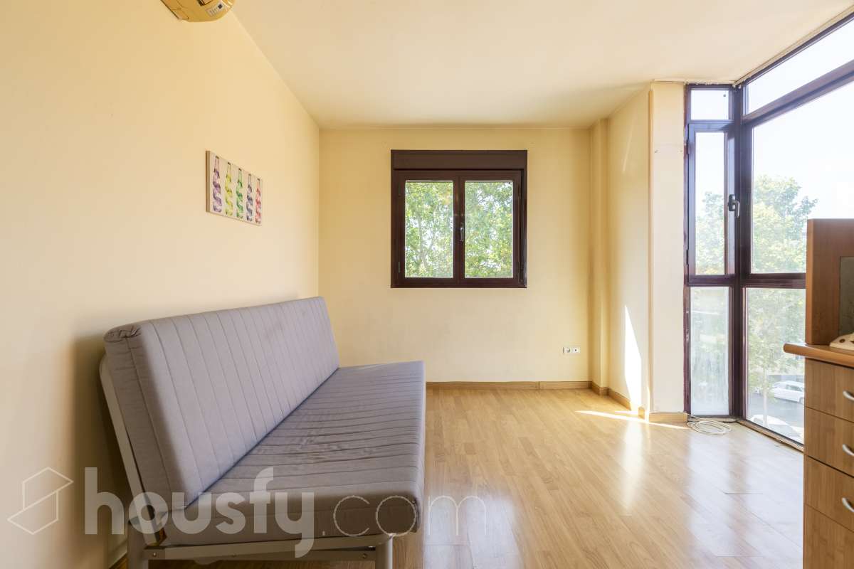 Piso en venta en Cl. Justa García, Usera, Madrid-3