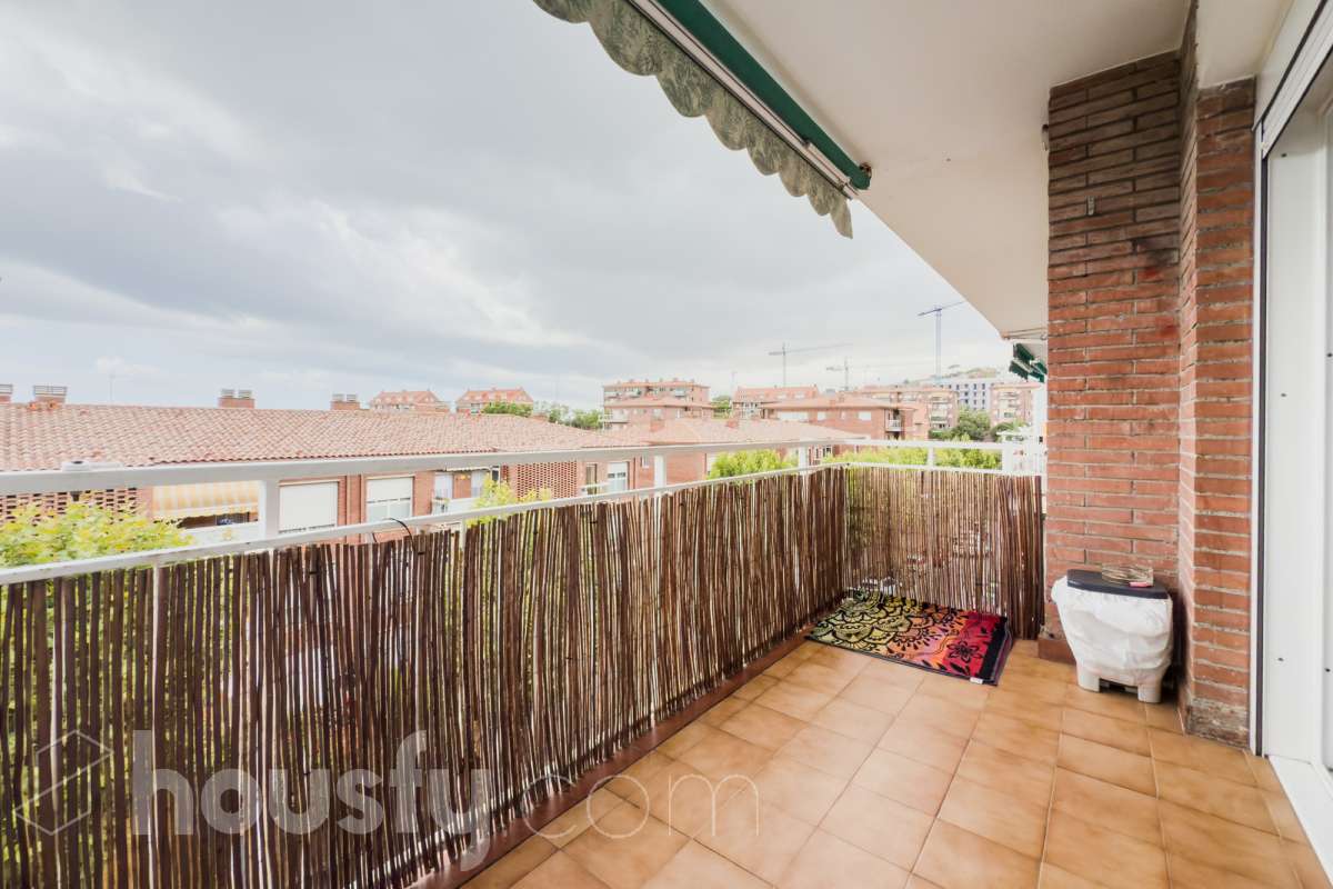 Piso en venta en Avinguda Vilares,  Montgat-0