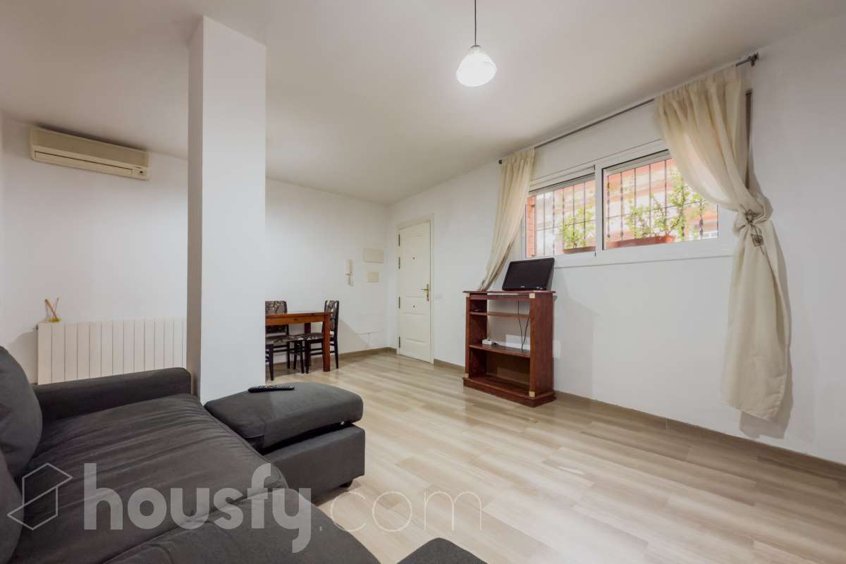 Piso en venta en carrer Josep Fiter,  Cornellà de Llobregat-3