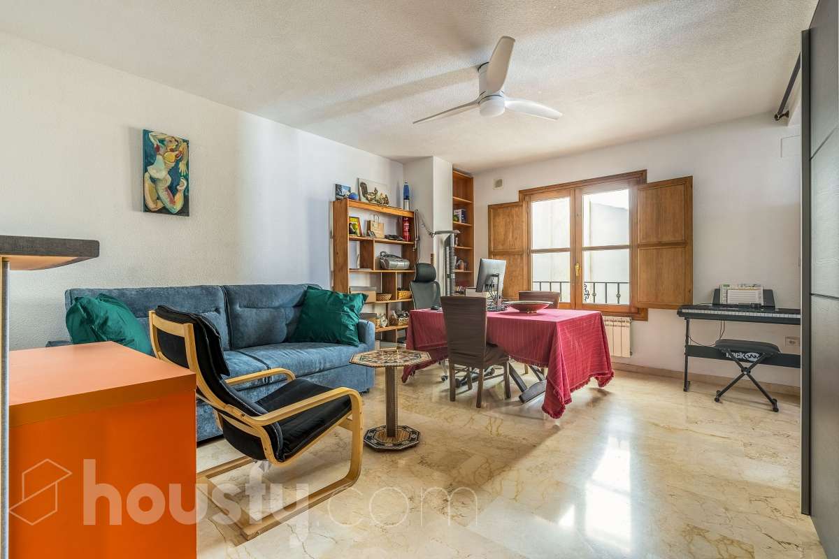 Piso en venta en Calle Jarreria, Realejo, Granada-0