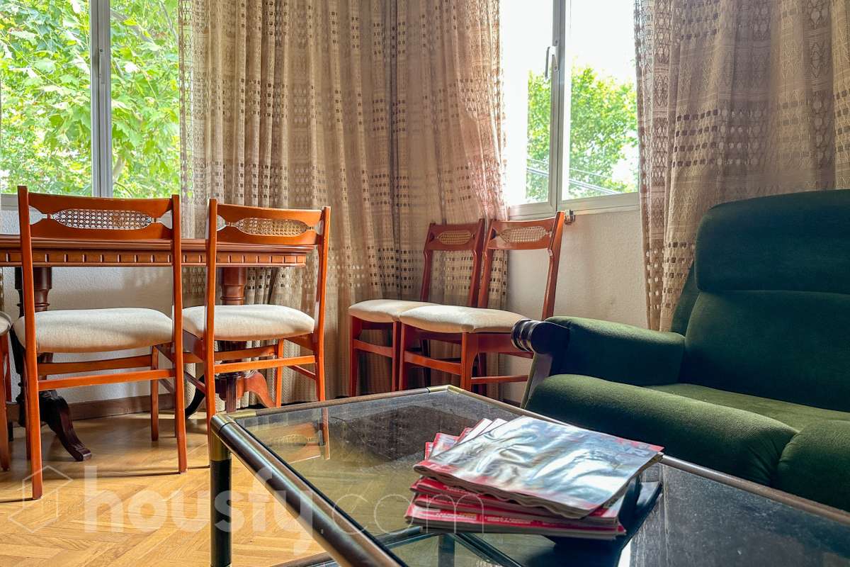 Piso en venta en Av. San Fermín, Usera, Madrid-3