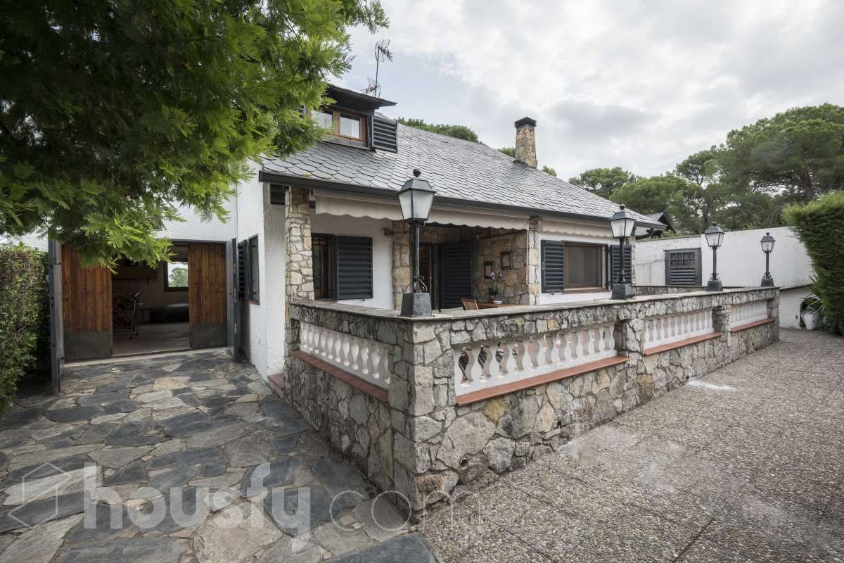 Casa en venta en Carrer Ocells,  Mediona-2