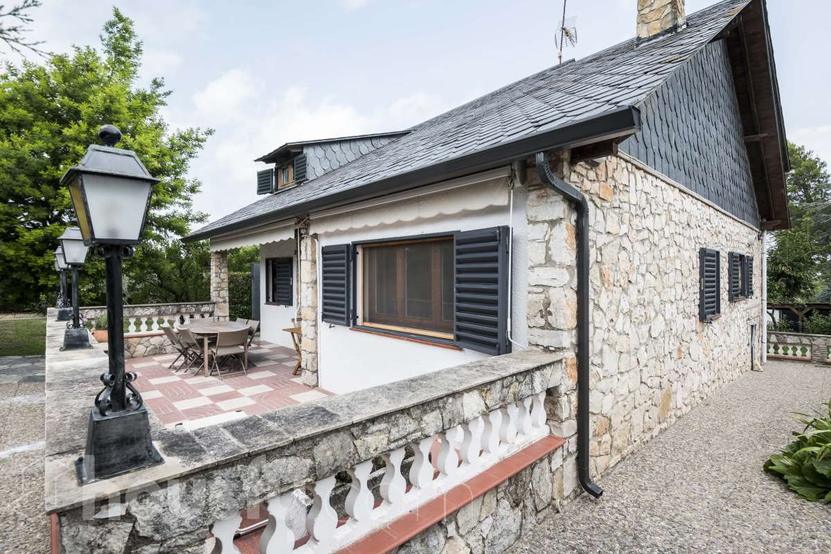 Casa en venta en Carrer Ocells,  Mediona-1
