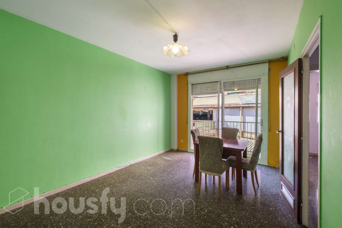 Piso en venta en Carrer Vilapicina, Nou Barris, Barcelona-1