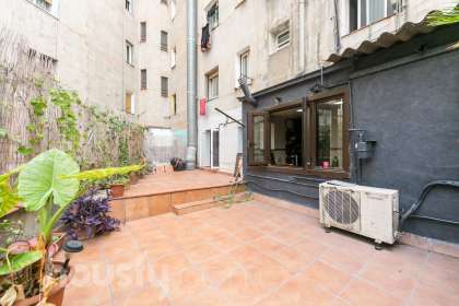 Piso en venta en Carrer del Tinent Flomesta, Sants, Barcelona-0