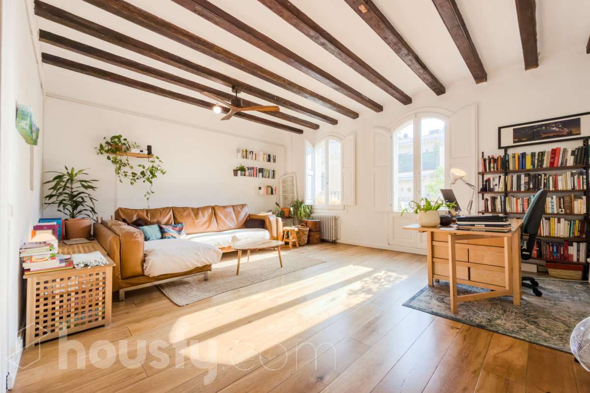 Piso en venta en Carrer del Roser, Sants-Montjuïc, Barcelona-0