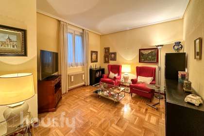 Piso en venta en Cl. Concepción Jerónima, Lavapiés-Embajadores, Madrid-0