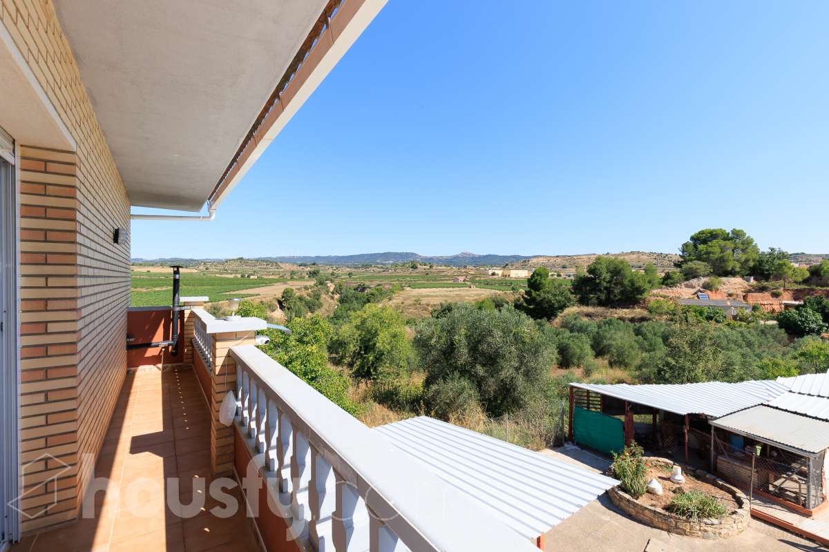 Casa en venta en Carretera Cabra del Camp,  Sarral-1