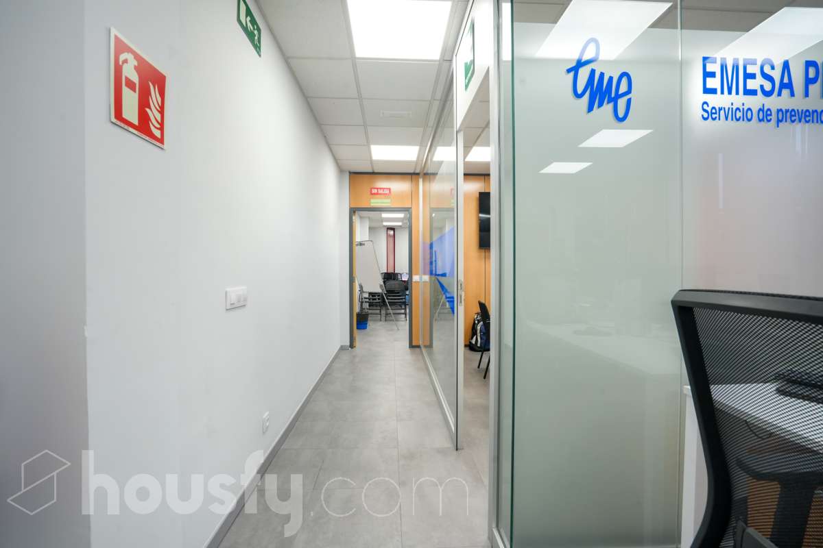 Oficina en venta en Calle de Clara del Rey, Chamartín, Madrid-4
