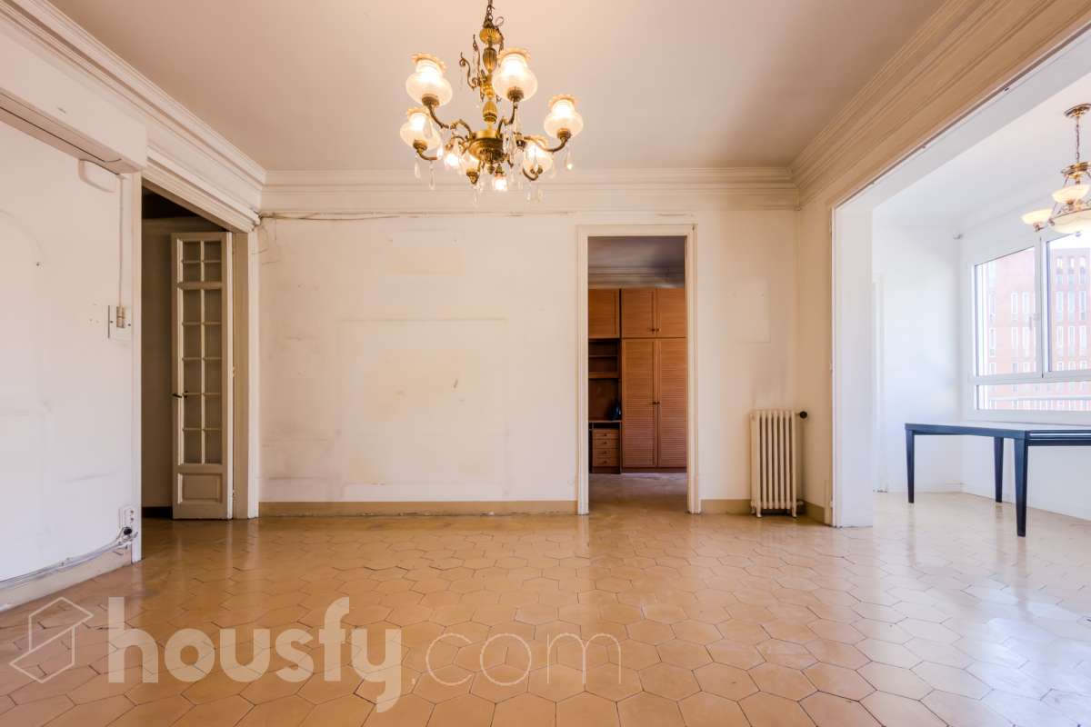 Piso en venta en Carrer de Tuset, Sarrià-Sant Gervasi, Barcelona-0