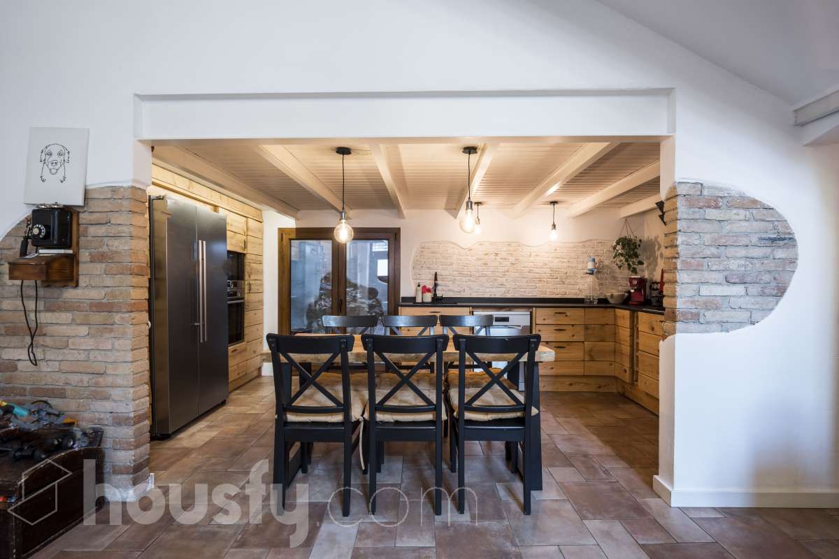 Casa en venta en Carrer de Bonaire,  Vilanova i la Geltrú-2