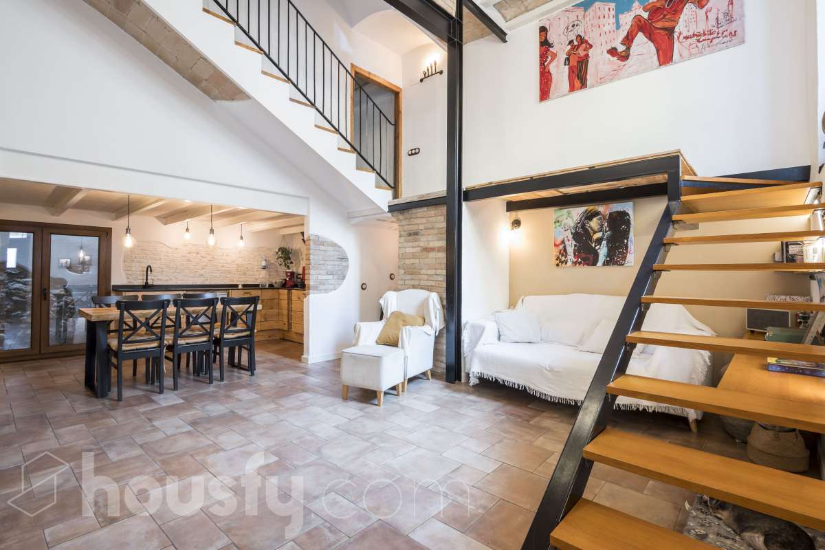 Casa en venta en Carrer de Bonaire,  Vilanova i la Geltrú-1