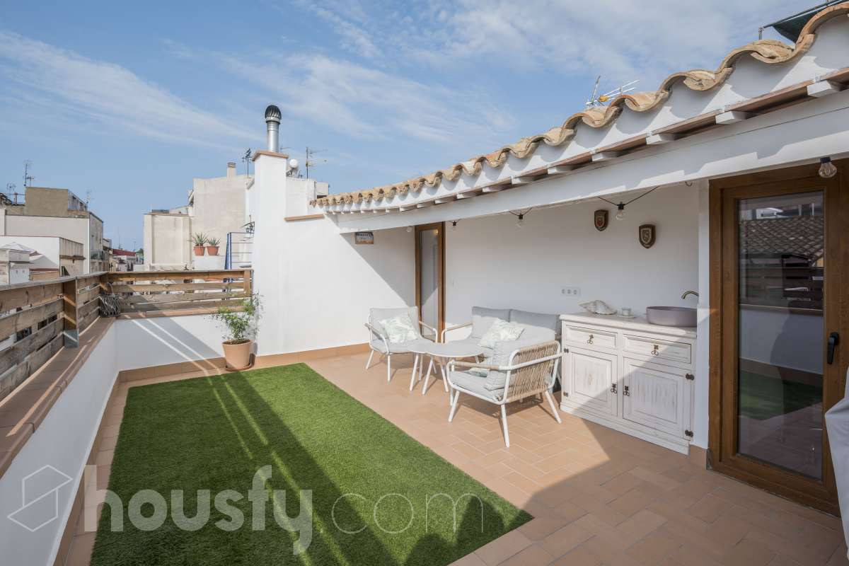 Casa en venta en Carrer de Bonaire,  Vilanova i la Geltrú-0