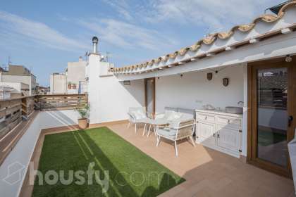 Casa en venta en Carrer de Bonaire, Centre Vila - La Geltrú, Vilanova i la Geltrú-0