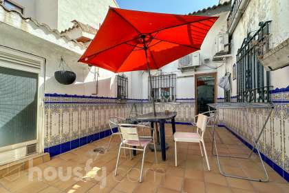 Casa en venta en Calle de Arnedillo, Montecarmelo, Madrid-0