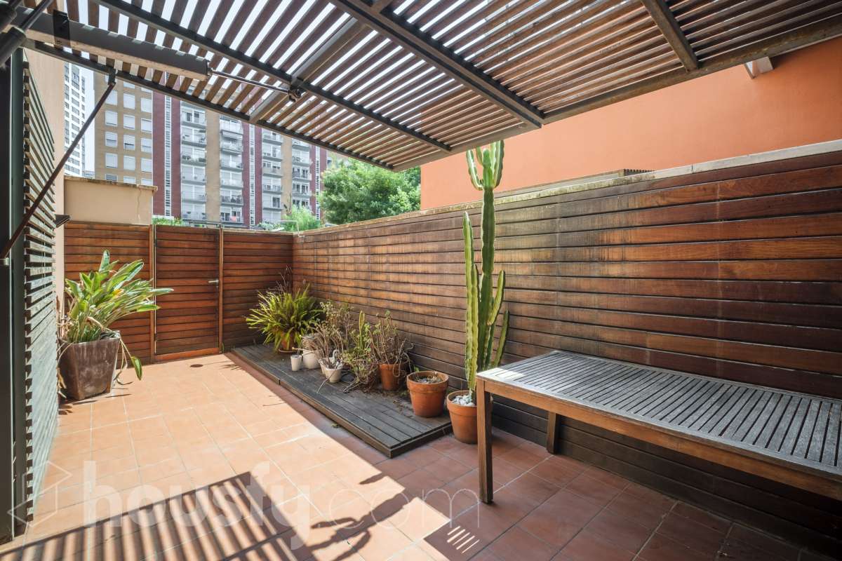 Piso en venta en Carrer Cristobal de Moura, Sant Martí, Barcelona-0