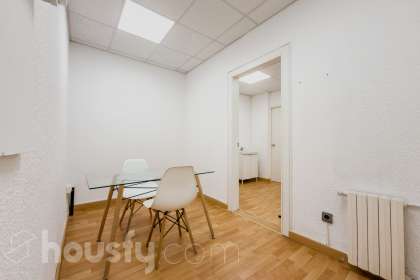 Local en venta en Passeig de la Bonanova, Les Tres Torres, Barcelona-0