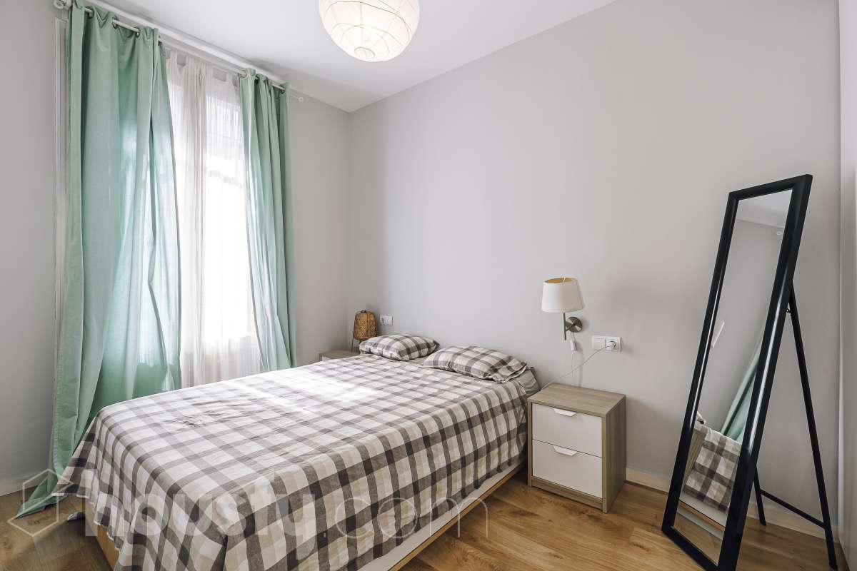 Piso en venta en Carrer de Casanova, Eixample, Barcelona-1