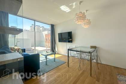 Piso en venta en Calle Javier Ferrero, Ciudad Jardín, Madrid-0